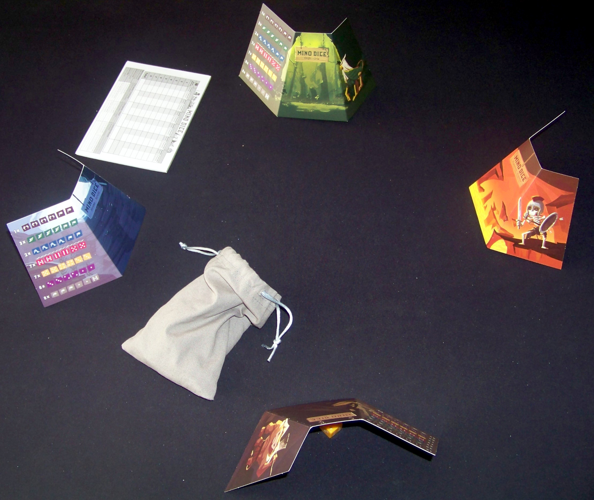 Juego de mesa Mino Dice - despliegue
